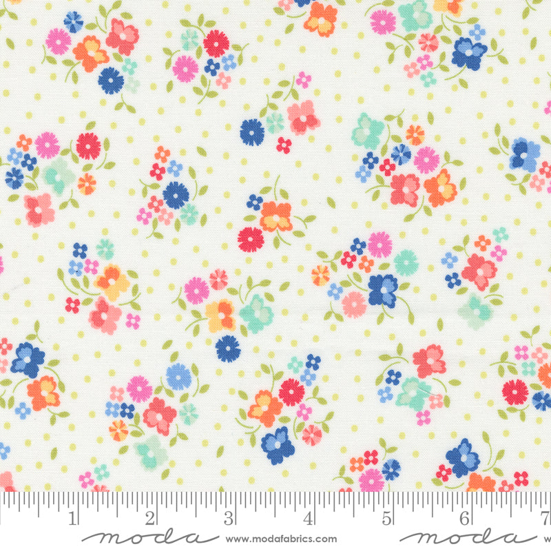 Cali & Co Flower Dot Cloud - Multi