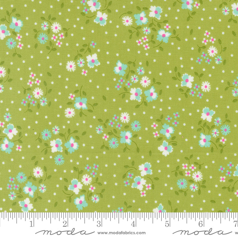 Cali & Co Flower Dot Pistachio