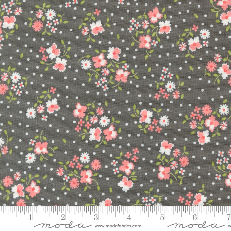 Cali & Co Flower Dot Slate